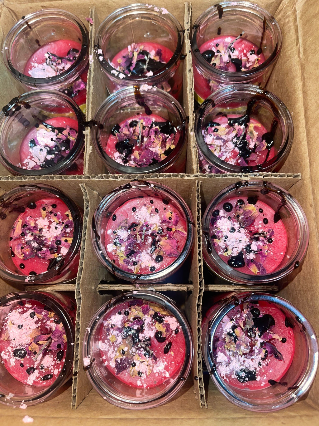 Honey Love Candle: Ignite Passion and Keep your Lover Stuck to You